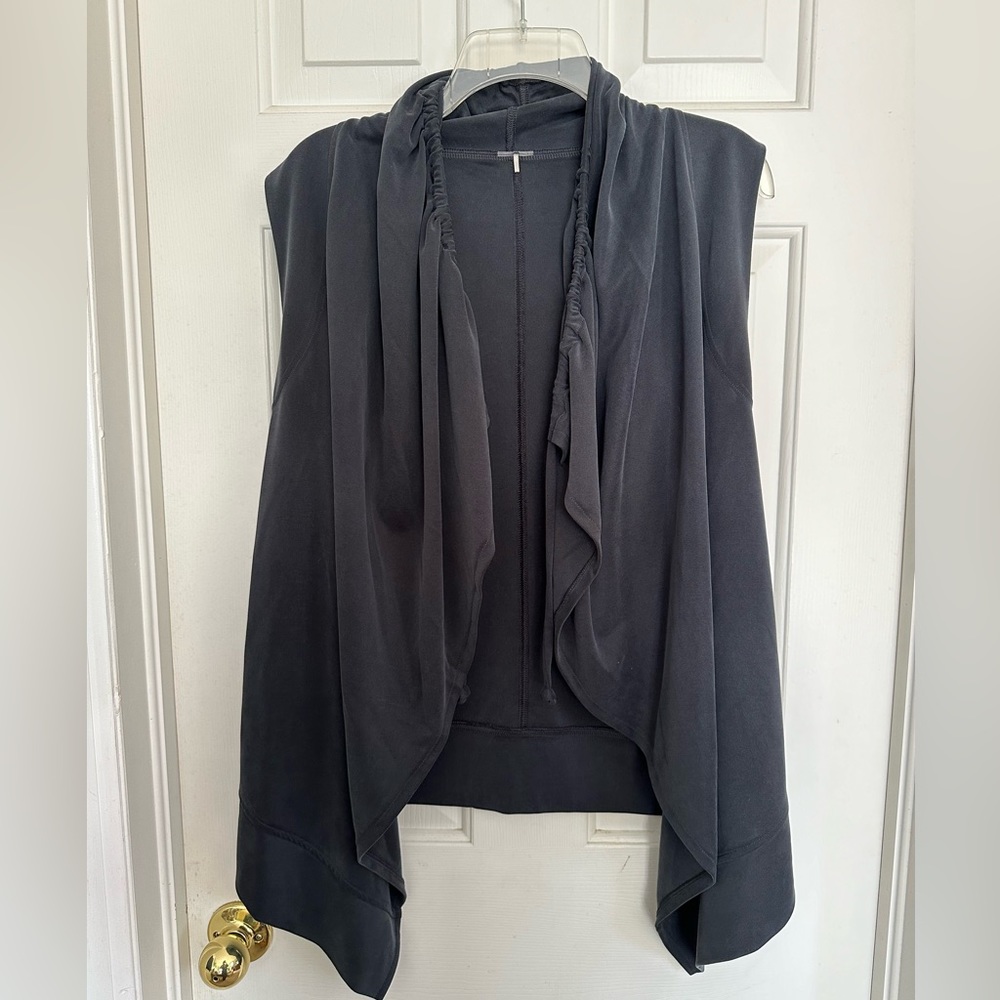 Calia vest